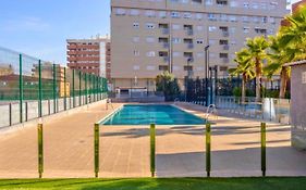 Loft climatizado, piscina, parking, metro en la puerta